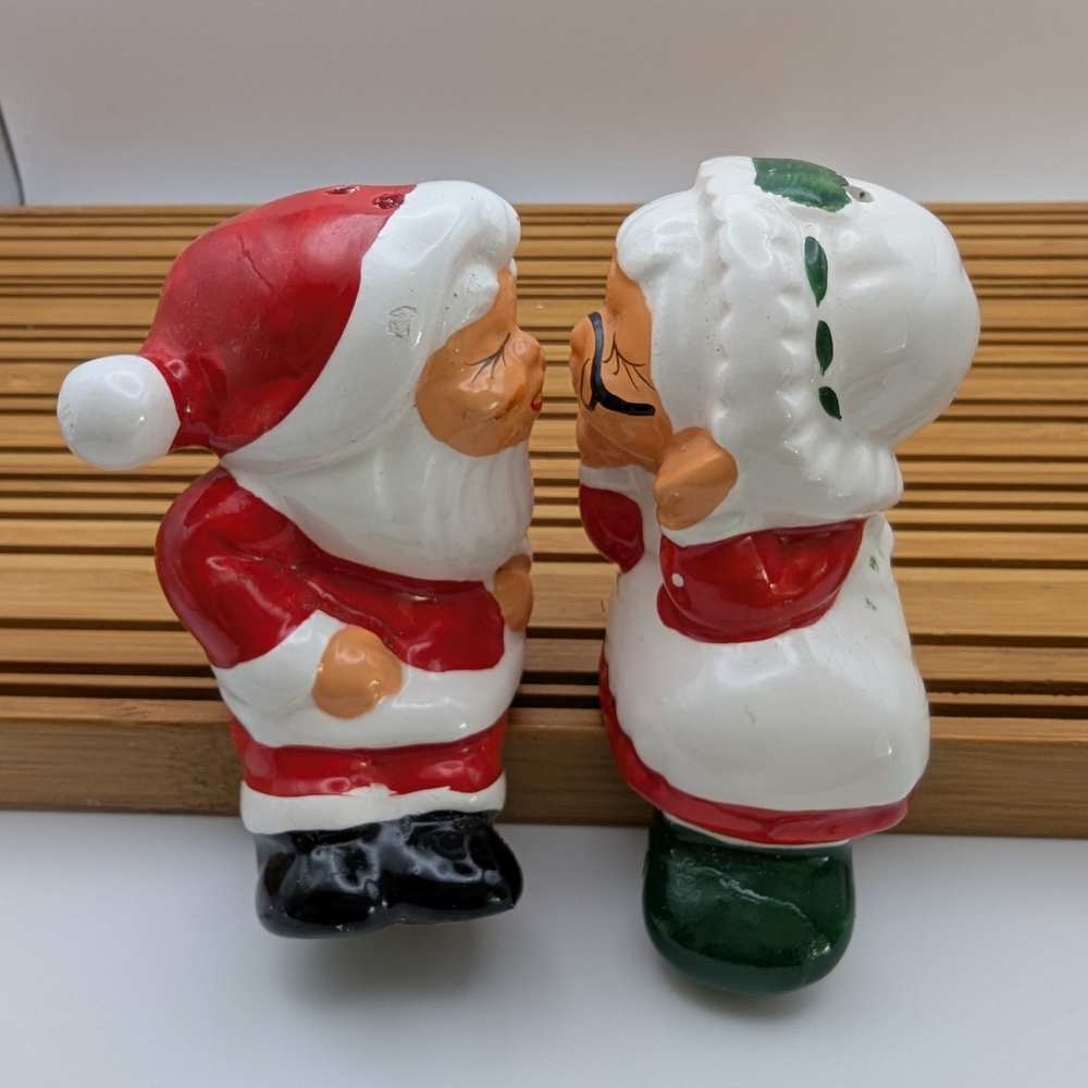 Vintage Santa and Mrs. Claus Ceramic Salt and Pepper Shakers - Red and White